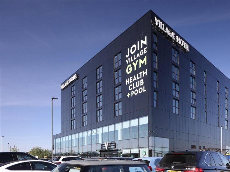 Village Hotel Basingstoke Dış mekan fotoğraf