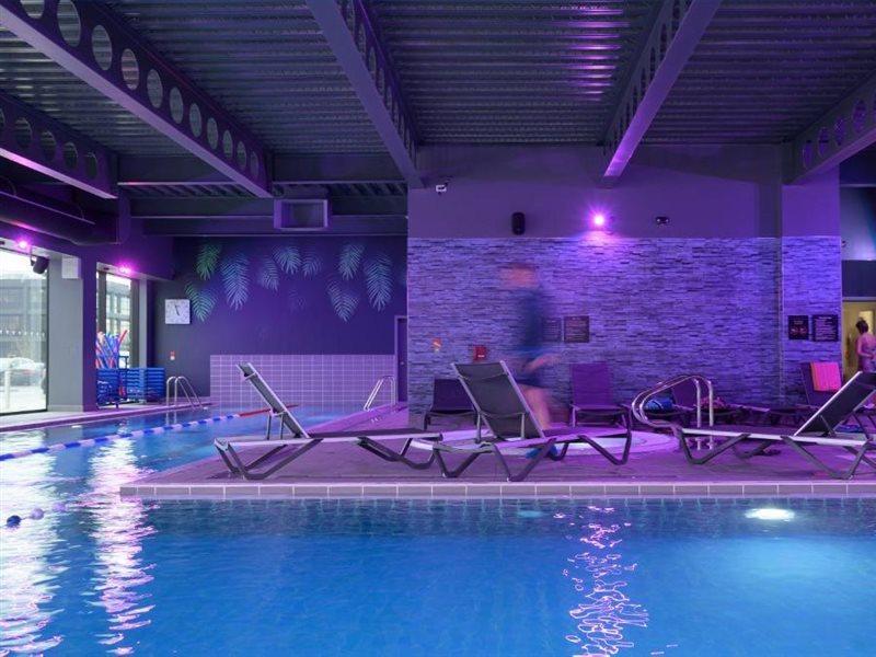 Village Hotel Basingstoke Dış mekan fotoğraf