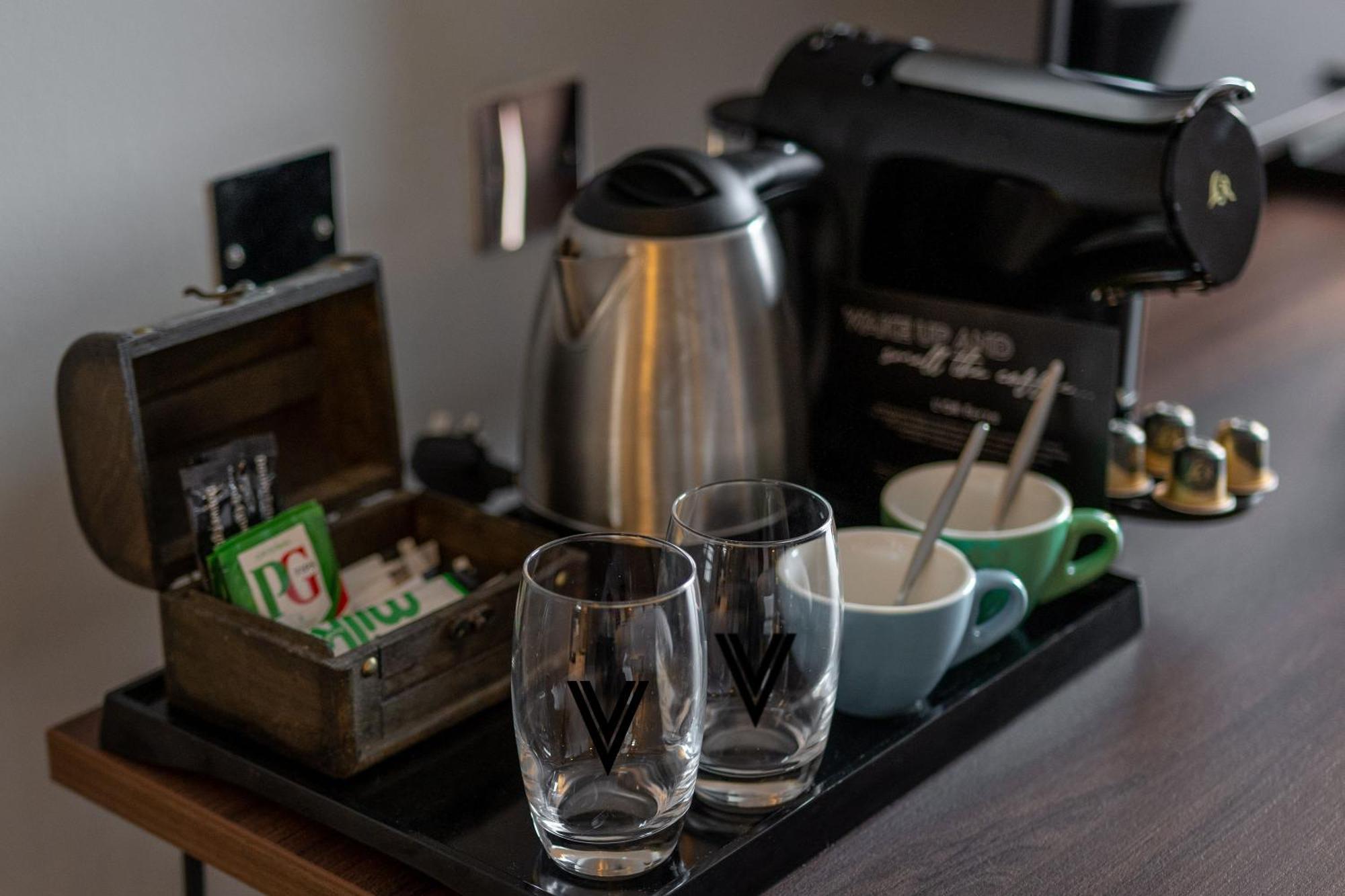 Village Hotel Basingstoke Dış mekan fotoğraf